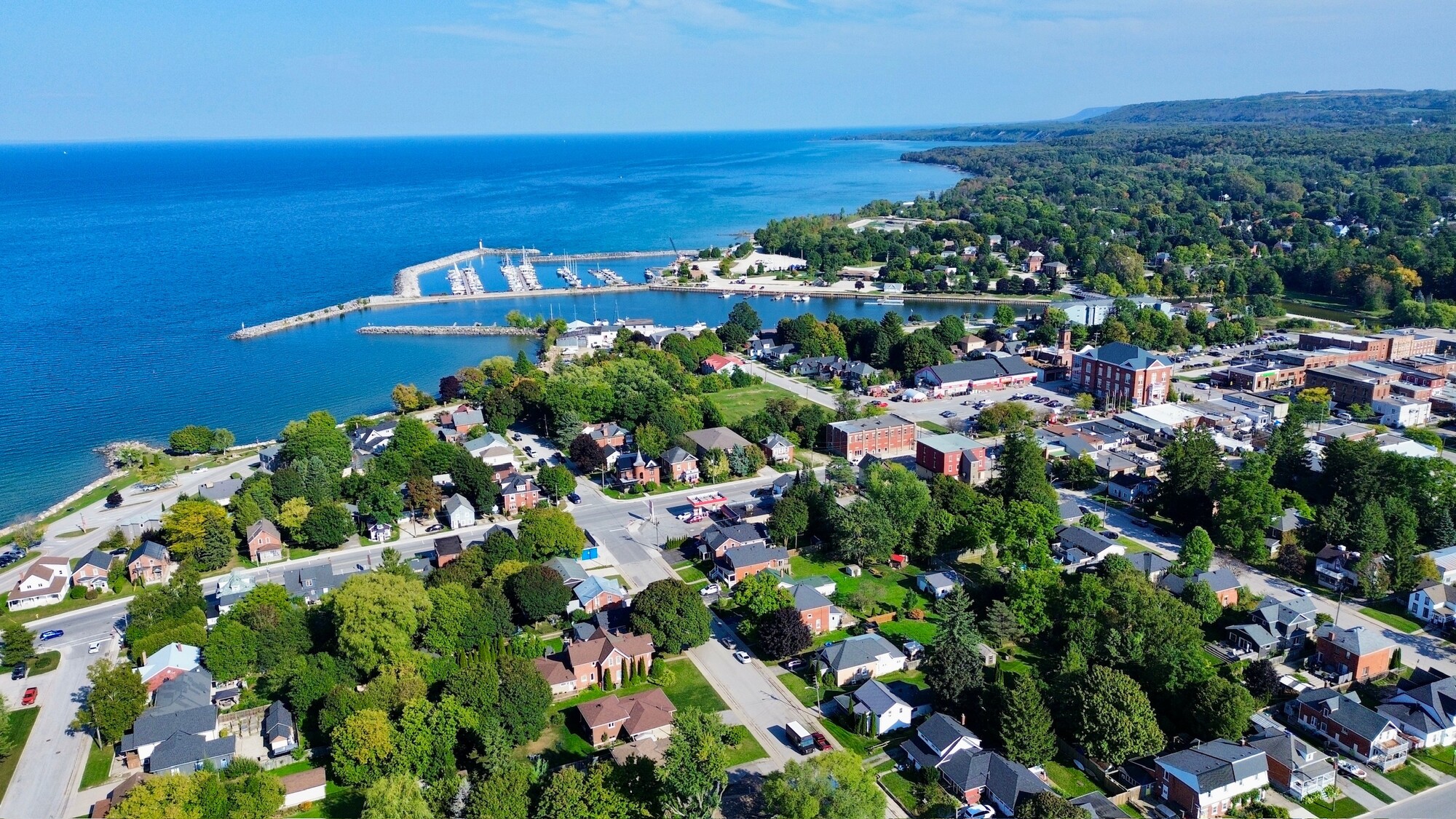 Aerial view of Meaford.